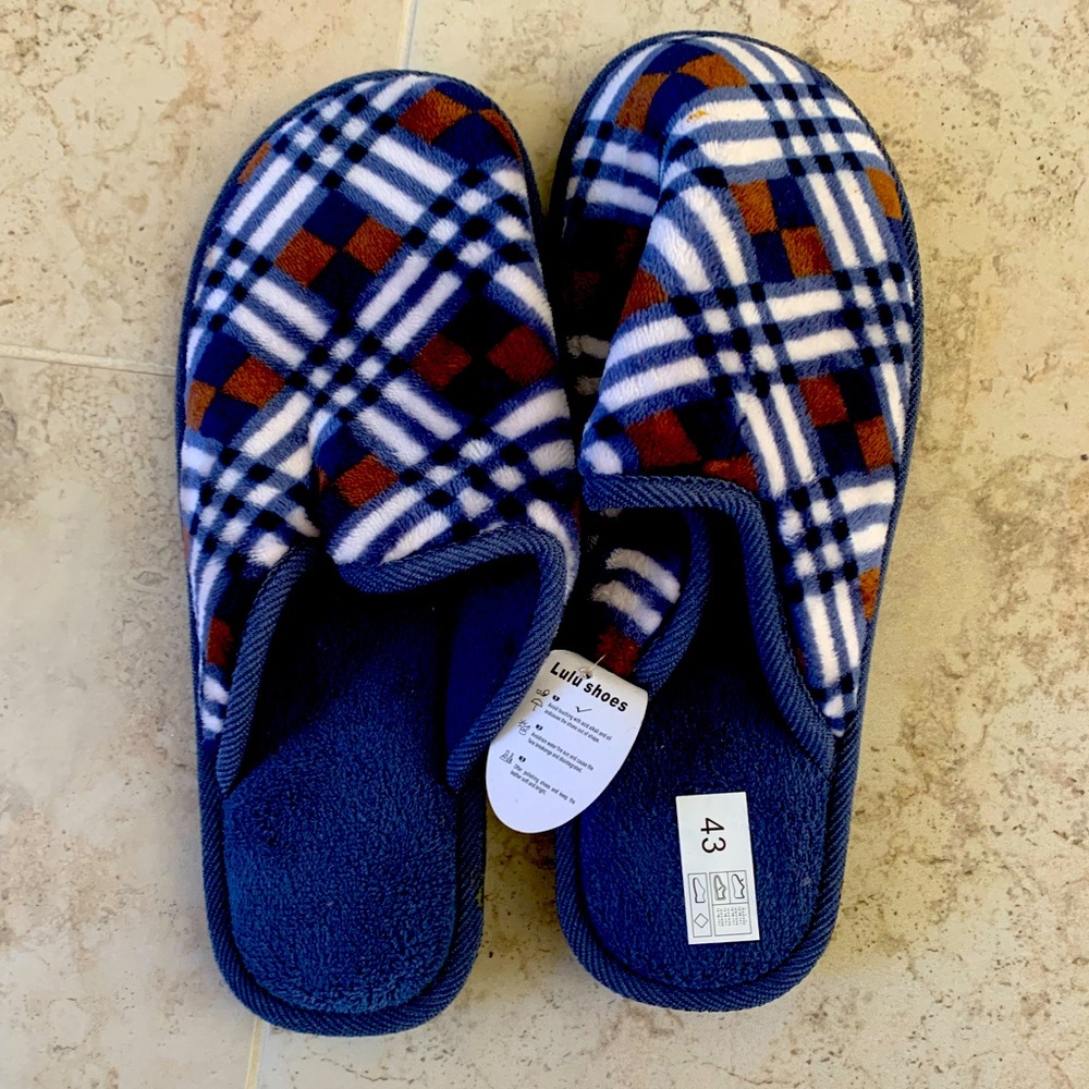 Winter men slippers size 43 brand new